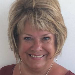 Meet your Posher, Rae